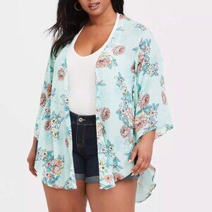 Torrid Crepe Shirttail Kimono Floral Mint Green